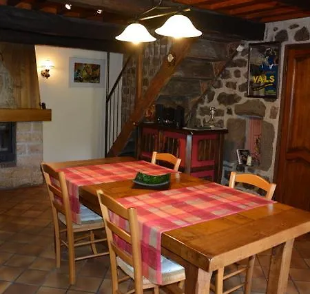 Mas Peyrou Holiday home *